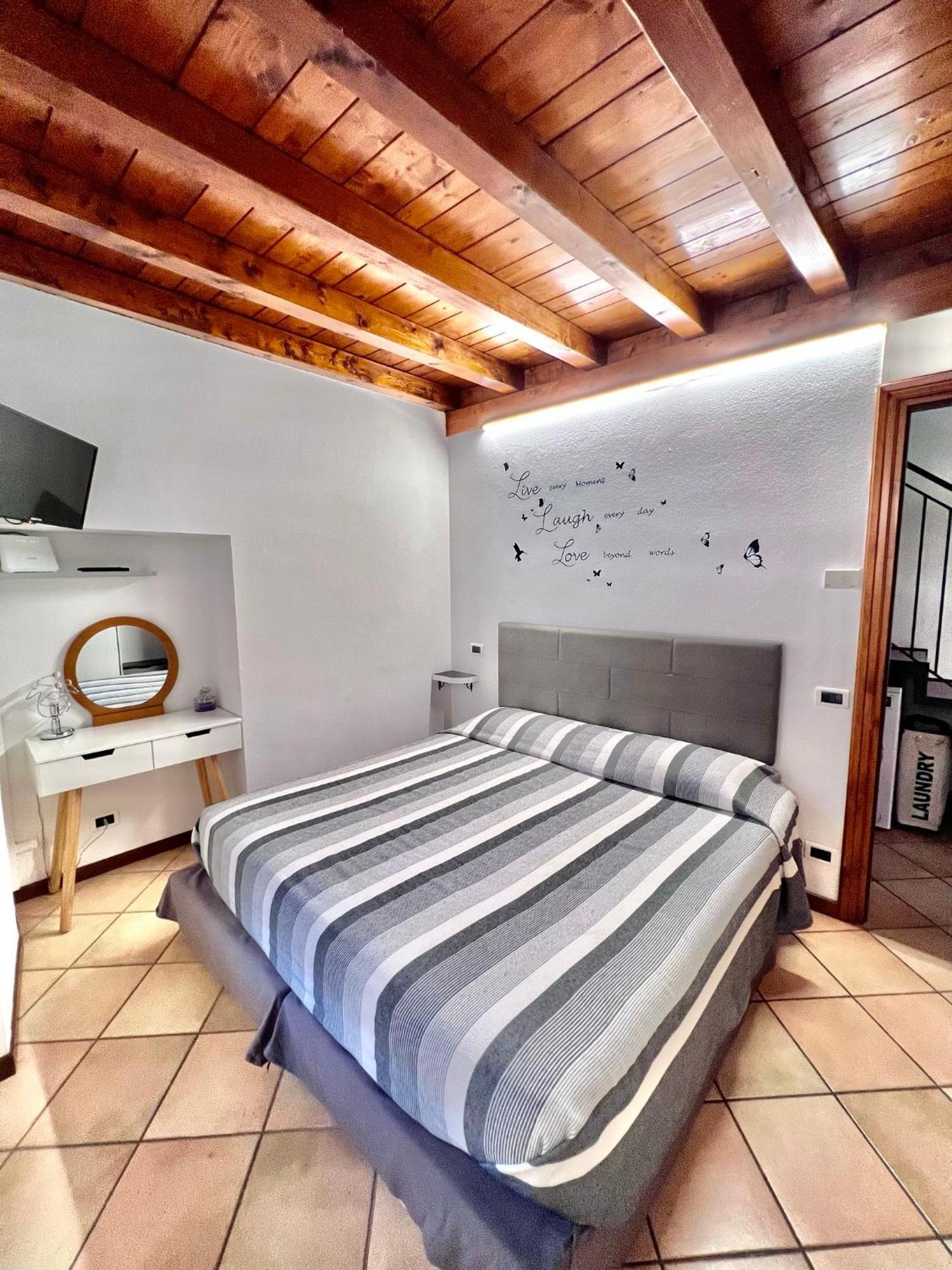 Vittoria Holiday House Stresa Kültér fotó
